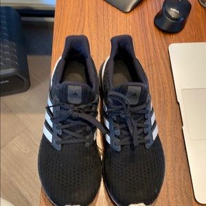 Lightly used ultra boost.